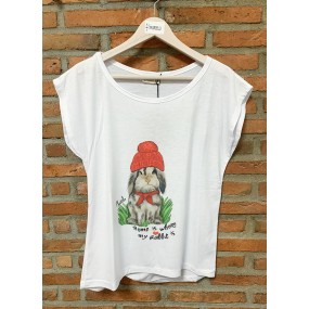 Camiseta Rabbit with Red Hat mujer